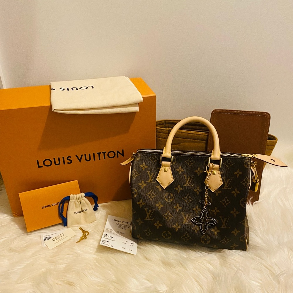 ❌SOLD❌ Louis Vuitton Speedy 25 Monogram Bundle!!